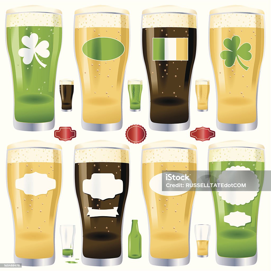 ビアグラス Emblems - アイルランド文化のロイヤリティフリーベクトルアート