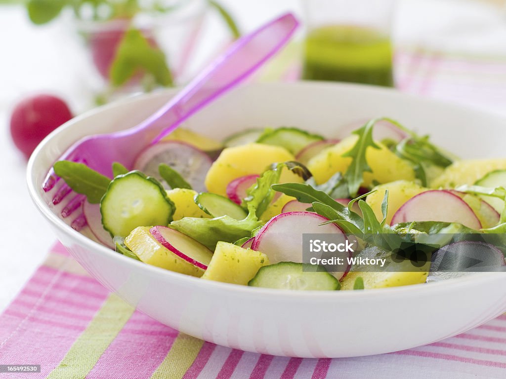 Salada - Foto de stock de Rabanete royalty-free