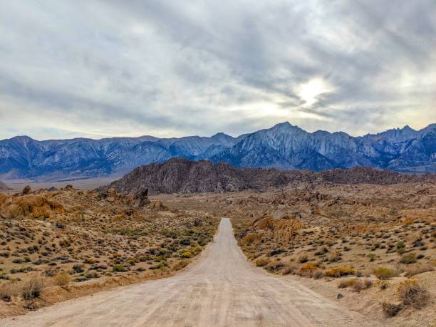 istock Alabama Hills in California 1655116393