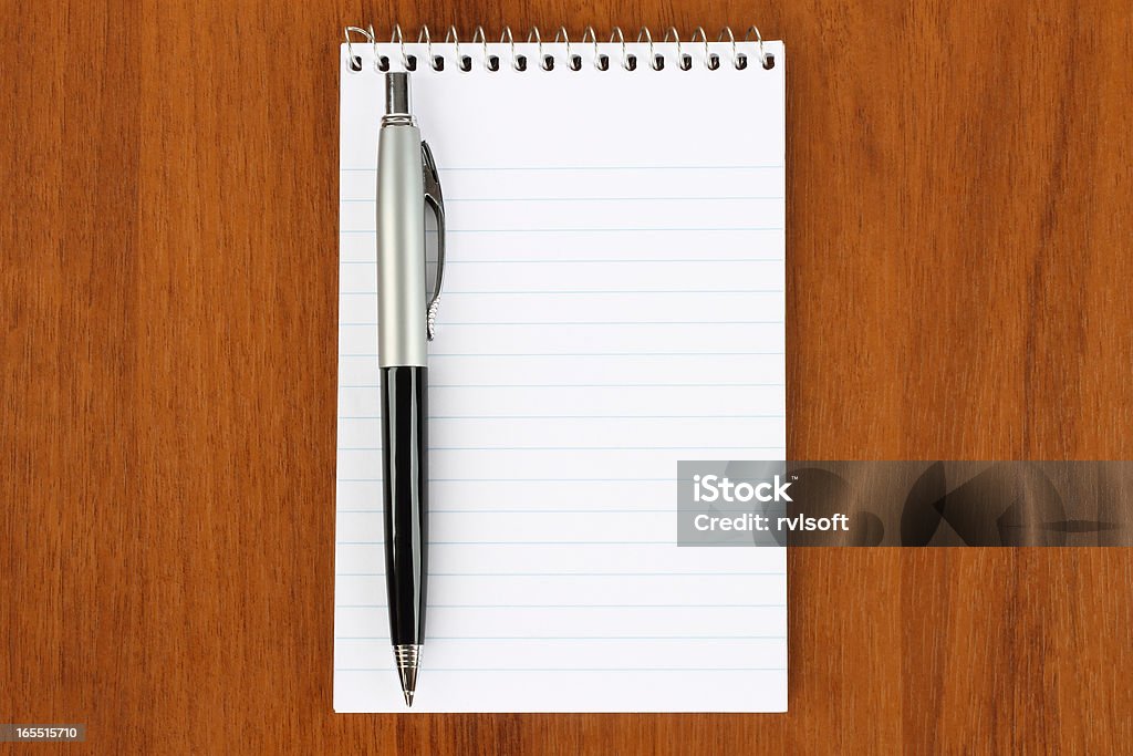 Blocco note e penna - Foto stock royalty-free di Affari