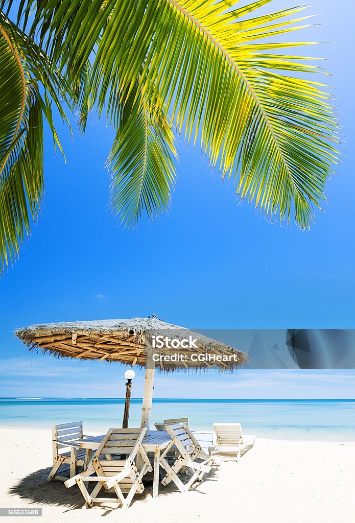 Tropical spiaggia - Foto stock royalty-free di Ambientazione esterna