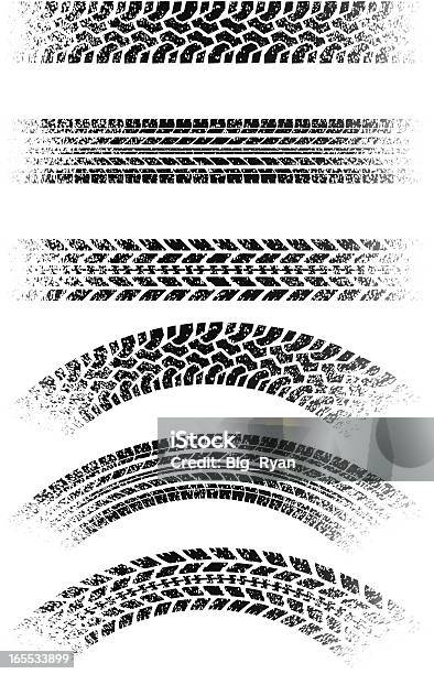 Grunged Обода Колеса — стоковая векторная графика и другие изображения на тему След от колёс - След от колёс, Без людей, В ряд