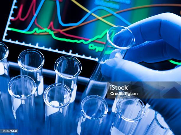 Badania Genetyczne W Laboratorium - zdjęcia stockowe i więcej obrazów Badania - Badania, Badania DNA, Badanie genetyczne