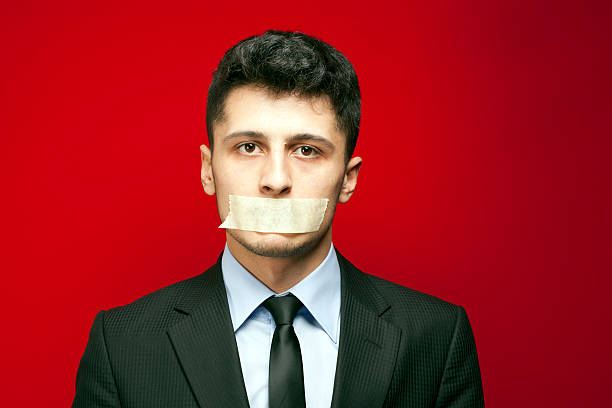 shut up! - verschweißte mund - silence secrecy human mouth censorship stock-fotos und bilder