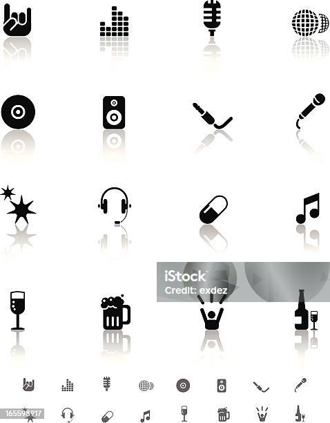 Группа Икона Набор — стоковая векторная графика и другие изображения на тему Музыка - Музыка, Наушники, Алкоголь - напиток