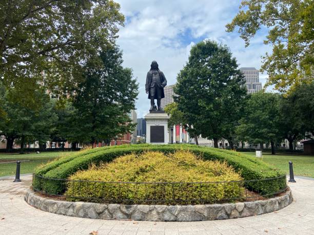 istock Lafayette Square in New Orleans, Louisiana 1656090815