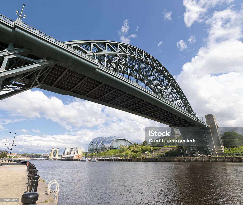 Pontes sobre o Tyne conexão de Newcastle e Gateshead - Foto de stock de Antigo royalty-free