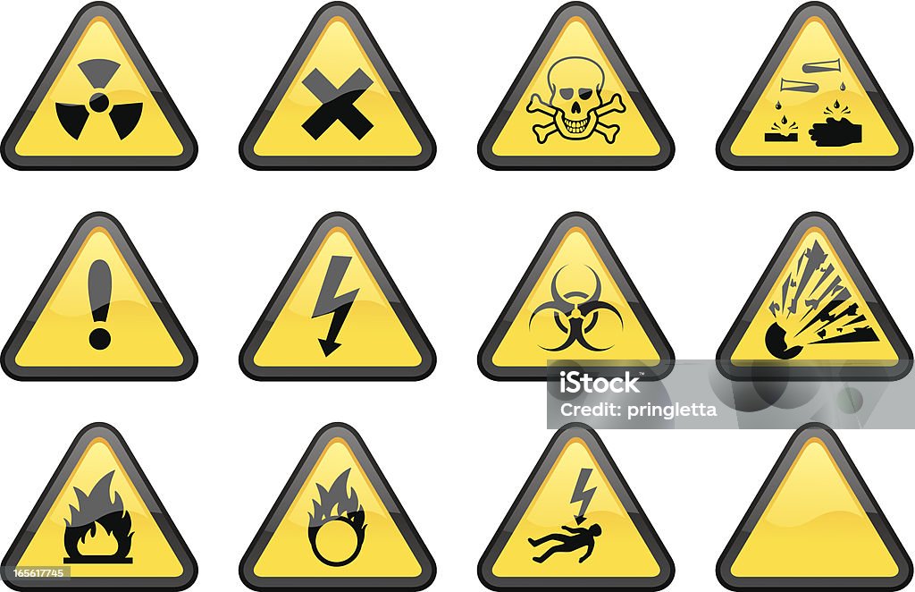三角危険標識 - 高電圧のロイヤリティフリーベクトルアート