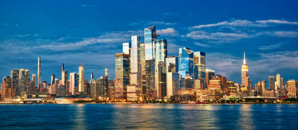 istock Midtown Manhattan and Hudson Yards 1656430458