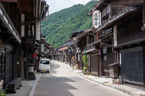 It is a picture of a post town in Japan. The 1km long post town has remained unchanged since the Edo period. Narai, Shiojiri City, Nagano Prefecture