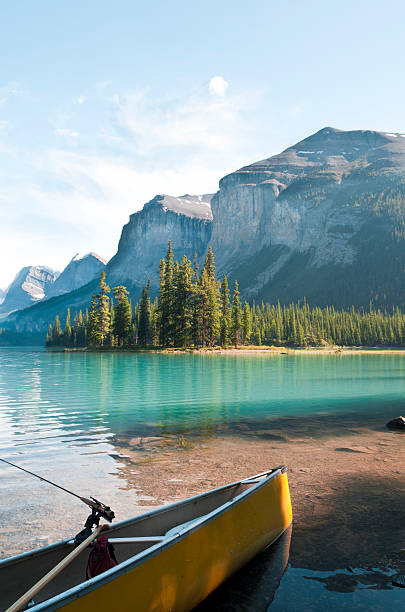 istock Canoe at rest on Maligne Lake 165696004