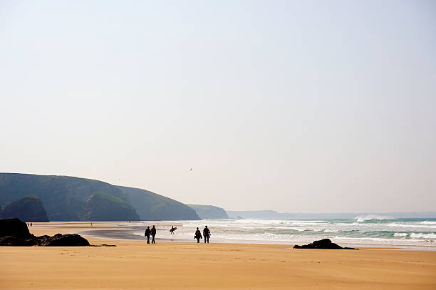 海岸線 bedruthan のステップ - beach atlantic ocean cornwall england sea ストックフォトと画像