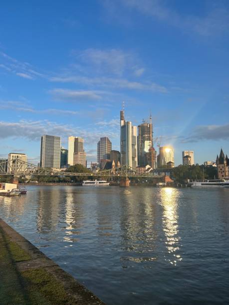 istock Riverfront and skyline of Frankfurt 1657251931