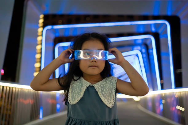 istock Cute little girl is experiencing virtual games 1657253025
