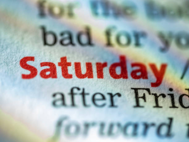 istock Dictionary definition of the word Saturday 1657254614