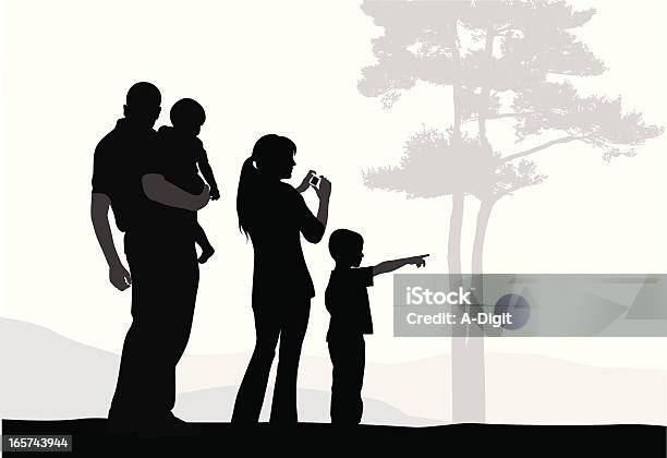 Familyoutdoors - Arte vetorial de stock e mais imagens de Família - Família, Quatro Pessoas, Adulto