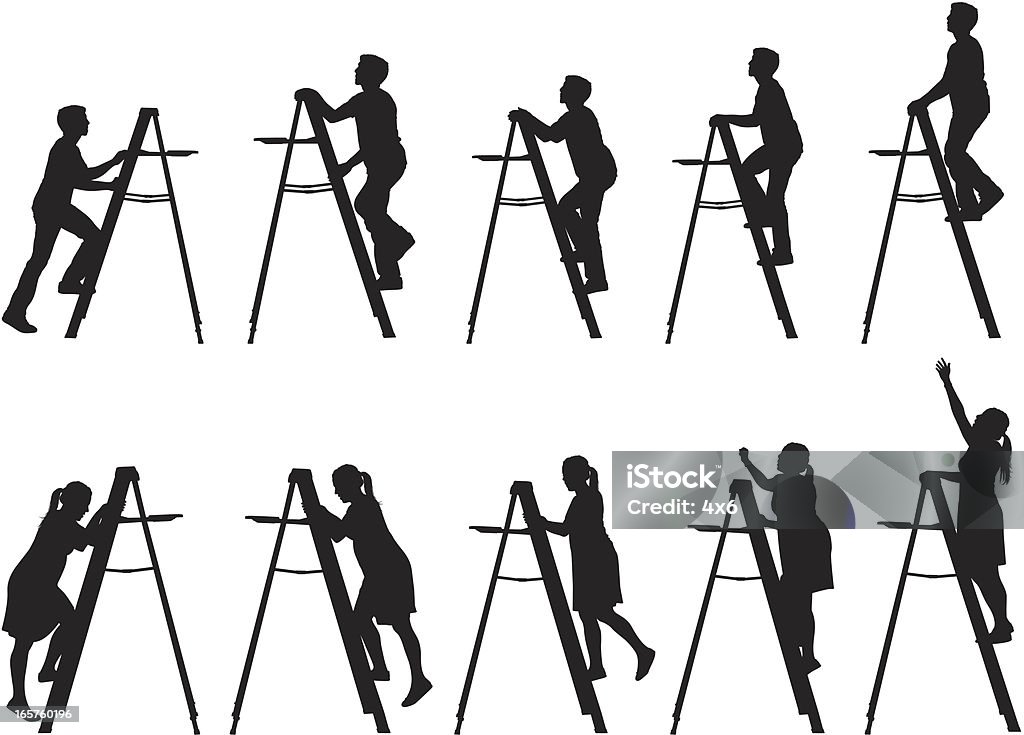 Hommes et femmes à Monter aux échelles - clipart vectoriel de Échelle libre de droits