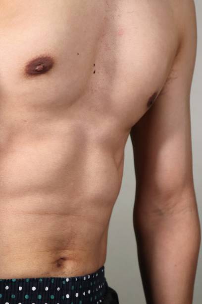 istock Naked man who succeeded in dieting 1657602986