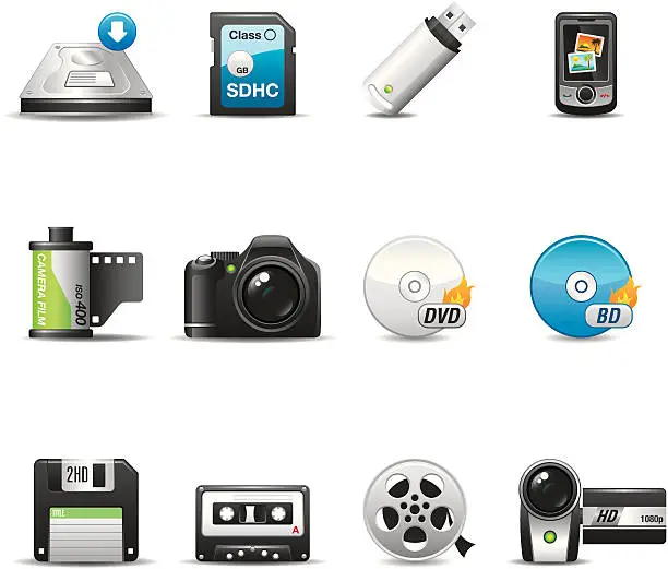 Vector illustration of Storage & Recording Media Icon Set | Elegant Series