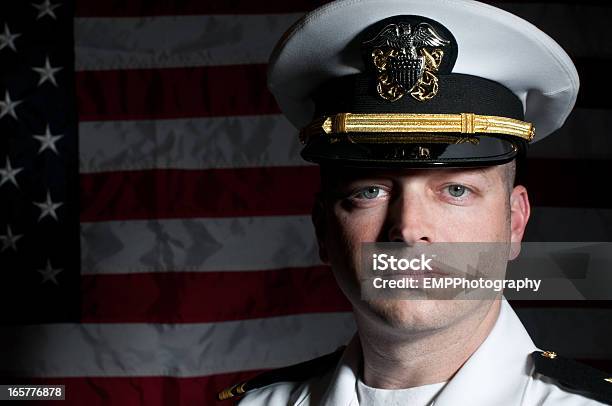 Kaukasier Naval Officer In Uniform Stockfoto und mehr Bilder von United States Navy - United States Navy, Uniform, Menschen