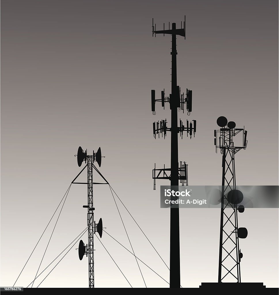 CommTowers - clipart vectoriel de Antenne-relais de téléphone mobile libre de droits