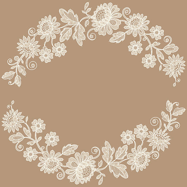 белое кружево. цветок гирлянда. бежевый фон. - lace frame retro revival floral pattern stock illustrations