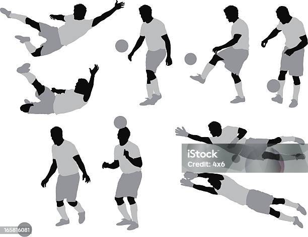 Ilustración de Varias Imágenes De Un Hombre Jugando Al Fútbol y más Vectores Libres de Derechos de Jugador de fútbol - Jugador de fútbol, Fútbol, Pelota de fútbol