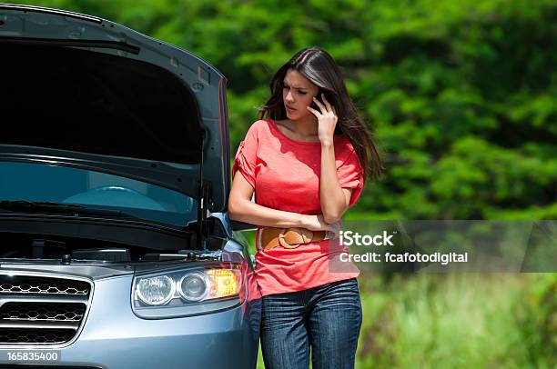 Foto de Carro Quebrado e mais fotos de stock de Carro - Carro, Carro Quebrado, Exterior