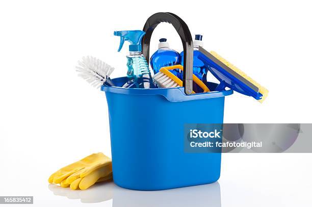 Produtos De Limpeza - Fotografias de stock e mais imagens de Líquido de Limpeza - Líquido de Limpeza, Limpar, Balde
