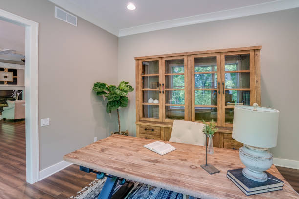 istock Perfect home office with lots of space to work 9-5 1658357860