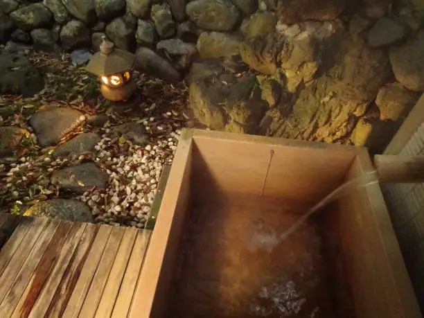 Japanese hot spring facilities, guest rooms with open-air baths, open-air baths, natural hot spring water from a fountainhead, photo