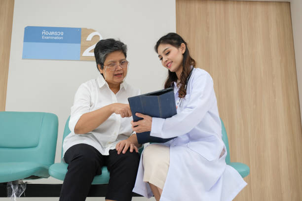 istock Doctor take care elderly patient. 1658482536