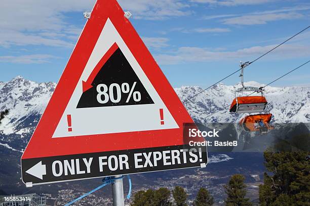 위한 전문가입니다 표지판에 대한 스톡 사진 및 기타 이미지 - 표지판, 스키타기, 스키 연습장