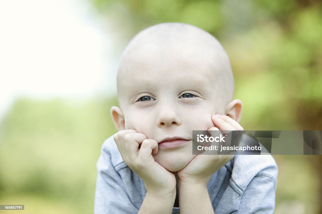 Primer plano de la quimio niño Horizontal - Foto de stock de Cáncer - Tumor libre de derechos