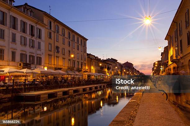 Photo libre de droit de Naviglio Grande À Milan Italie banque d'images et plus d'images libres de droit de Architecture - Architecture, Canal - Eau vive, Crépuscule