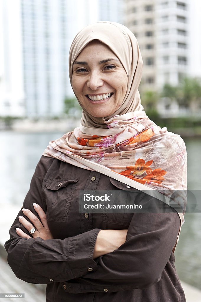 中東の女性 - 1人のロイヤリティフリーストックフォト