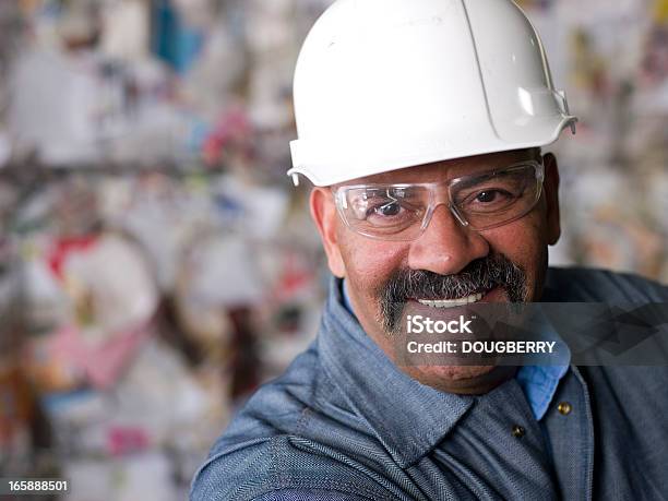 Industrial Workman Stockfoto und mehr Bilder von 50-54 Jahre - 50-54 Jahre, Arbeiter, Bauarbeiterhelm