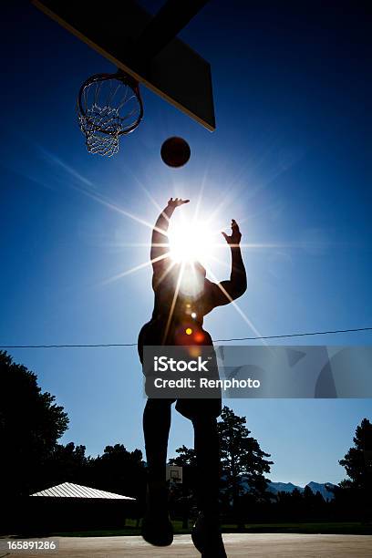 Jogador De Basquetebol - Fotografias de stock e mais imagens de 20-29 Anos - 20-29 Anos, Adulto, Afro-americano