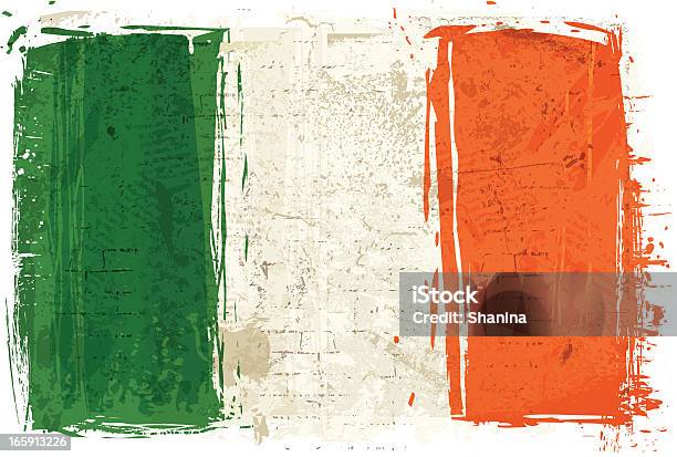 Vetores de Bandeira Da Irlanda Na Parede e mais imagens de Bandeira Irlandesa - Bandeira Irlandesa, Técnica de imagem Grunge, Imagem pintada