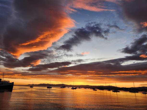 istock Sunrise- Ushuaia 1659323195