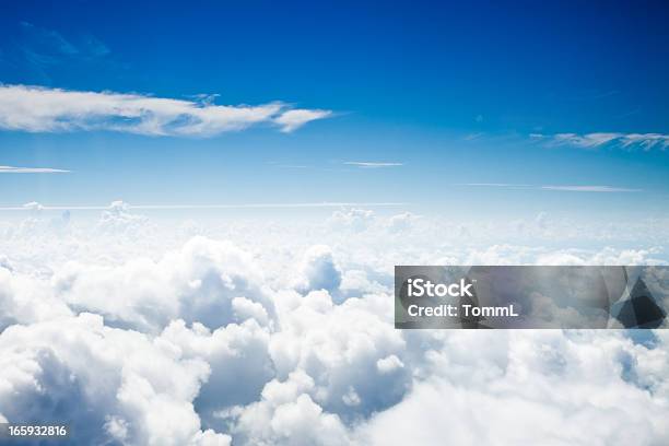 Sopra Le Nuvole - Fotografie stock e altre immagini di Nube - Nube, Panorama di nuvole, Cielo