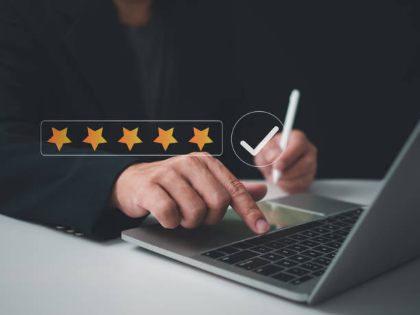 istock Business people are evaluating and surveying customer satisfaction. Customer satisfaction survey concept, service experience assessment, customer assessment product service quality, satisfaction feedback review, best quality. 1659334364