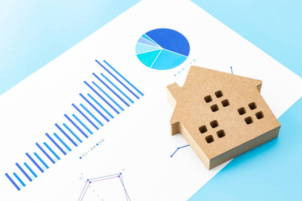 istock real estate and charts. 1659341545