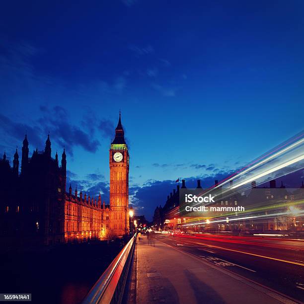 Big Ben Al Atardecer Foto de stock y más banco de imágenes de Aire libre - Aire libre, Anochecer, Arquitectura