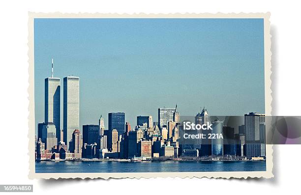 Foto de Vintage Menor Horizonte De Manhattan e mais fotos de stock de 1980-1989 - 1980-1989, New York City, Torres Gêmeas - Manhattan