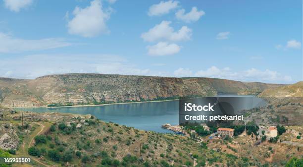 Camino A Rumkale Halfeti Foto de stock y más banco de imágenes de Río Éufrates - Río Éufrates, Mesopotámico, Río