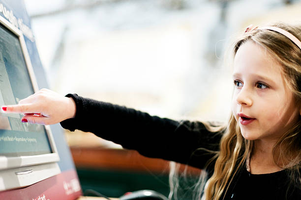 1.200+ Fotos, Bilder und lizenzfreie Bilder zu Interaktives Fernsehen