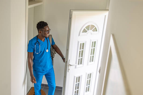 istock Male nurse after a shift 1659799601