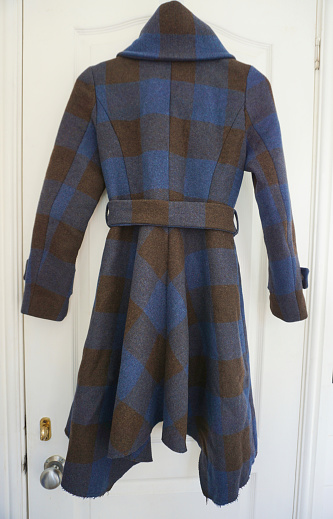 Tartan woman overcoat with wool and polyester fabric, blue and yellow color woman's coat