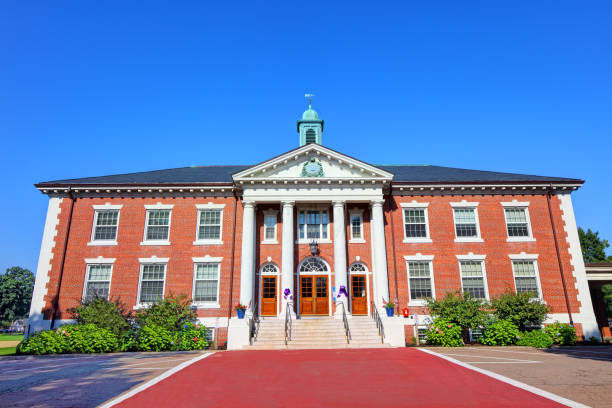 Braintree, Massachusetts Town Hall Braintree is a municipality in Norfolk County, Massachusetts. The city is part of the Greater Boston area with access to the MBTA Red Line braintree massachusetts stock pictures, royalty-free photos & images